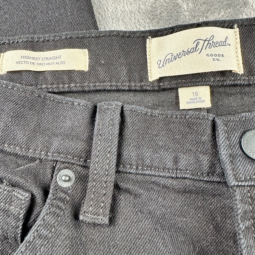 Universal Thread Highest Rise Black Straight Leg Jeans NWT 16 - Picture 10 of 14